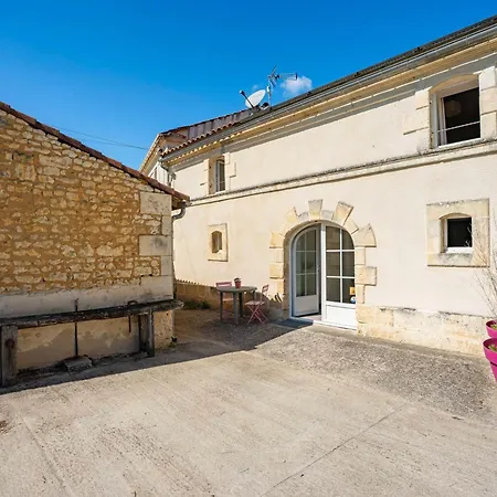 A La Campagne Дом отдыха